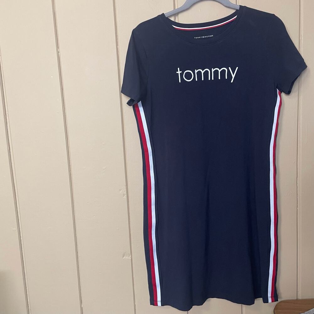 Tommy Hilfiger tommy t shirt dress. Navy size small